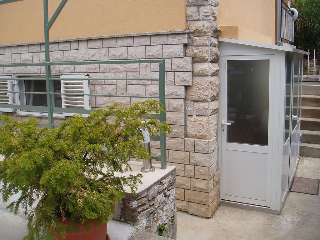 Apartman Arena Apartment Pula Bagian luar foto