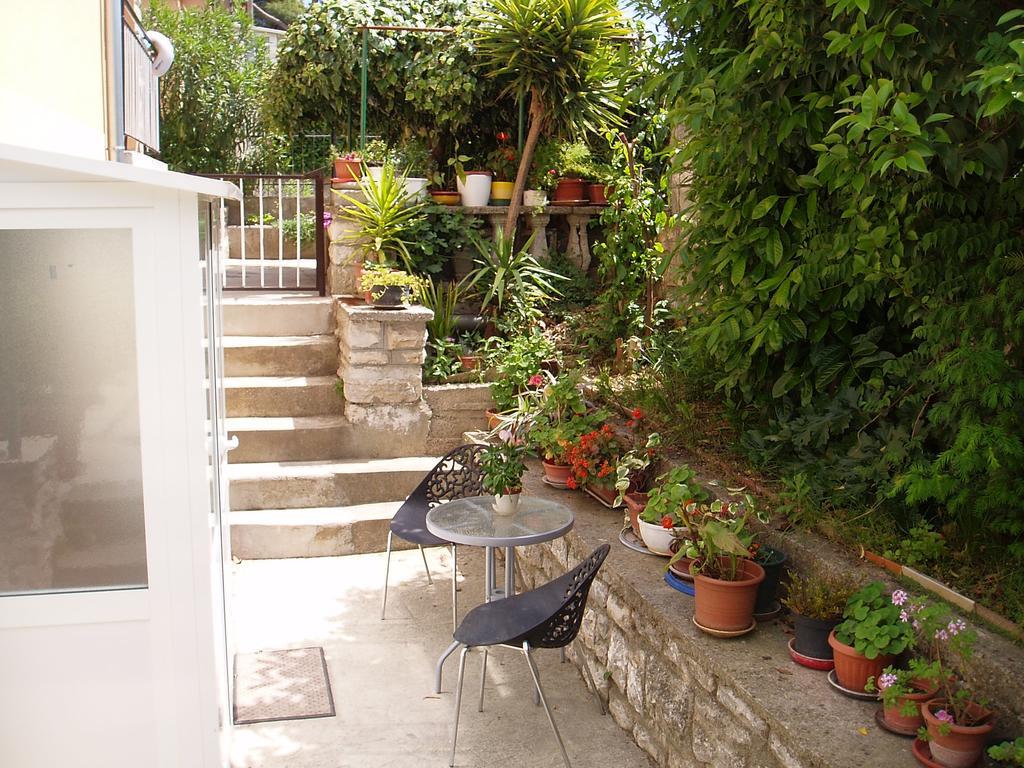 Apartman Arena Apartment Pula Bagian luar foto